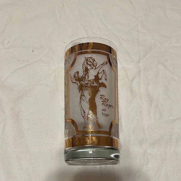 Collectible Roy Rogers and Trigger glass - Picture 6 of 8